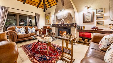 Phelwana Game Lodge - Dining Room