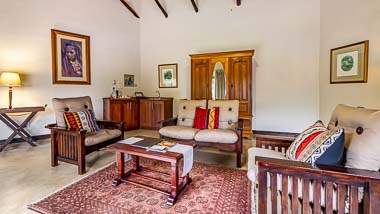 Phelwana Game Lodge - Four Sleeper Bush Villas